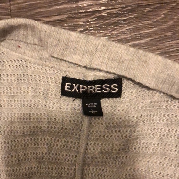Express Cardigan - Picture 7 of 8